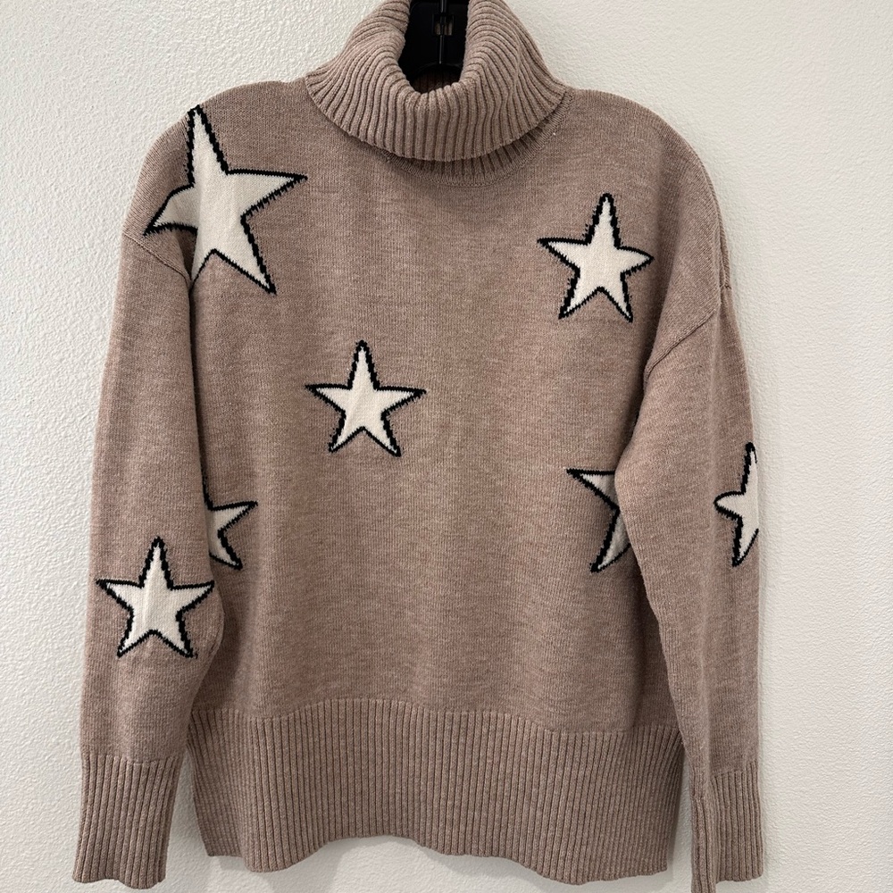 Sweet Romeo Star Pattern Sweater Size M